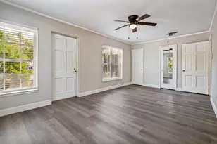 705 Reverchon Dr, Dallas, TX 75211 - Photo 17