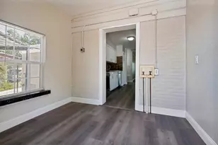 705 Reverchon Dr, Dallas, TX 75211 - Photo 15