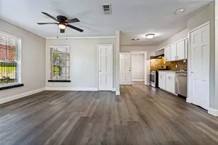 705 Reverchon Dr, Dallas, TX 75211 - Photo 7