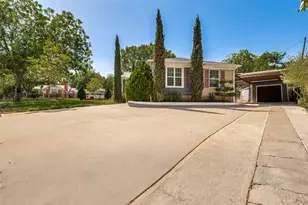 705 Reverchon Dr, Dallas, TX 75211 - Photo 23