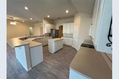 104 Cinnamon Court, Weatherford, TX 76088 - Photo 9