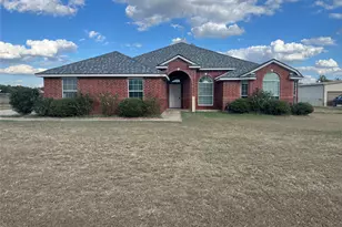 104 Cinnamon Ct, Weatherford, TX 76088 - Photo 1