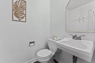 1807 Holm Oak St, Arlington, TX 76012 - Photo 9