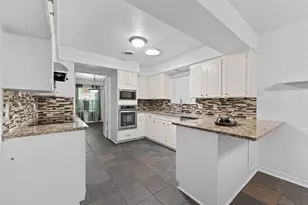 1807 Holm Oak St, Arlington, TX 76012 - Photo 11