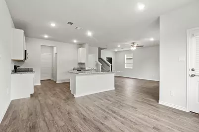 10641 Stag Lane, Fort Worth, TX 76036 - Photo 5