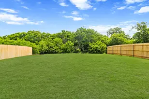 10641 Stag Ln, Fort Worth, TX 76036 - Photo 15