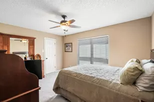 2781 Fairway Park St, Grand Prairie, TX 75050 - Photo 15