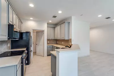 8707 Bigelow Drive, Plano, TX 75024 - Photo 3