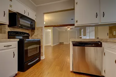 2012 Mountainview Drive, Waco, TX 76710 - Photo 11