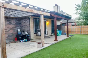 8217 3 Bars Dr, Fort Worth, TX 76179 - Photo 5