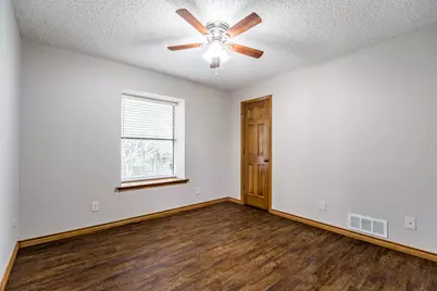 500 Cross Bend Court, Irving, TX 75061 - Photo 23