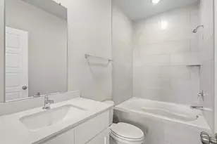 8013 Charlestown Ln, Everman, TX 76140 - Photo 9