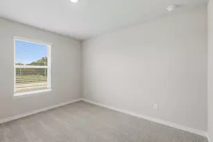 8013 Charlestown Ln, Everman, TX 76140 - Photo 13