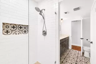 7029 Spring Valley Rd, Dallas, TX 75254 - Photo 11