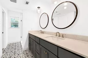 7029 Spring Valley Rd, Dallas, TX 75254 - Photo 17