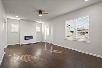 820 W College Street, Sherman, TX 75092 - Photo 17
