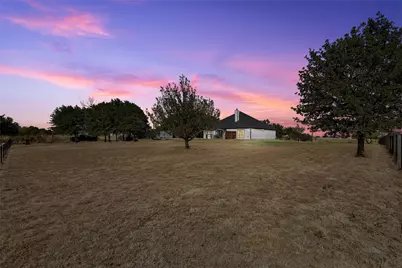 6093 S Fm 730, Decatur, TX 76234 - Photo 31