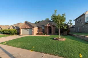 5512 Milford Dr, Fort Worth, TX 76137 - Photo 3