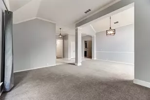 828 Abbots Ln, Denton, TX 76205 - Photo 7
