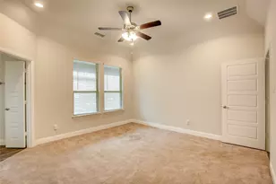 820 10th St, Argyle, TX 76226 - Photo 39