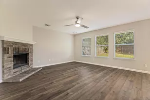 1004 Triple Crown Dr, Fort Worth, TX 76179 - Photo 9