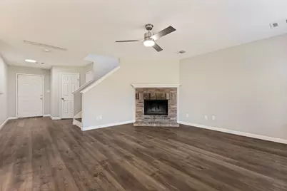 1004 Triple Crown Drive, Fort Worth, TX 76179 - Photo 7