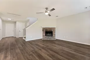 1004 Triple Crown Dr, Fort Worth, TX 76179 - Photo 7