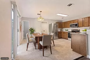 1004 Triple Crown Dr, Fort Worth, TX 76179 - Photo 13