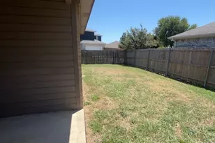 1824 McNeely St, Lancaster, TX 75134 - Photo 13