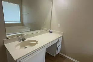 1824 McNeely St, Lancaster, TX 75134 - Photo 9