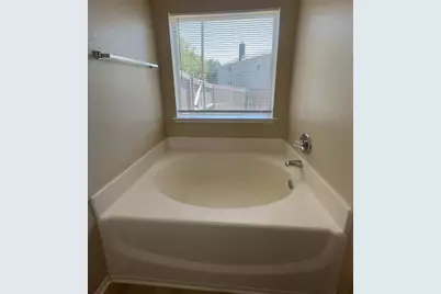 1824 McNeely Street, Lancaster, TX 75134 - Photo 7