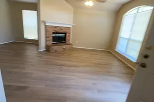 1824 McNeely St, Lancaster, TX 75134 - Photo 11