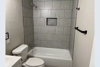 1513 Panhandle Street #B, Denton, TX 76201 - Photo 5