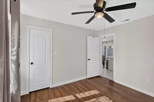 2739 Kingston St, Dallas, TX 75211 - Photo 17