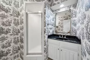 9918 Chimney Hill Ln, Dallas, TX 75243 - Photo 29