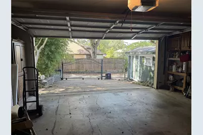 9918 Chimney Hill Lane, Dallas, TX 75243 - Photo 39