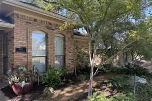 9918 Chimney Hill Ln, Dallas, TX 75243 - Photo 33