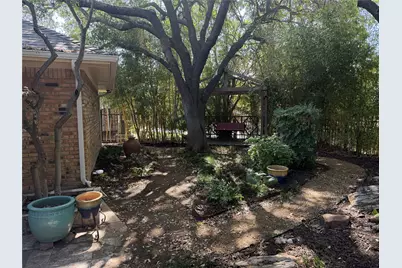 9918 Chimney Hill Lane, Dallas, TX 75243 - Photo 37
