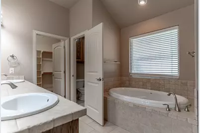 1200 Chaparral Lane, Granbury, TX 76048 - Photo 25