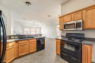 8806 Oakwood Lane, Frisco, TX 75035 - Photo 17