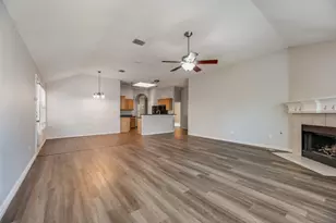 8806 Oakwood Ln, Frisco, TX 75035 - Photo 11