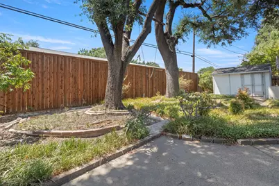 10636 Chesterton Drive, Dallas, TX 75238 - Photo 25