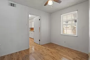 10636 Chesterton Dr, Dallas, TX 75238 - Photo 13