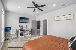 3600 Martin St, Fort Worth, TX 76119 - Photo 11