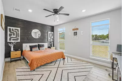 3600 Martin Street, Fort Worth, TX 76119 - Photo 9