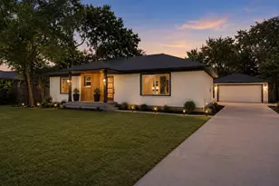 112 Laurel St, Lancaster, TX 75134 - Photo 1