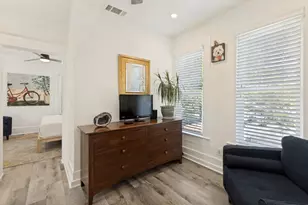 609 N Fulton St, Dallas, TX 75214 - Photo 17