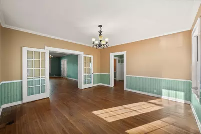 1452 W 2nd Avenue, Corsicana, TX 75110 - Photo 7