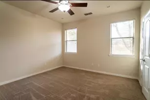 117 Corinna Ct, Hurst, TX 76053 - Photo 27