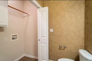 117 Corinna Ct, Hurst, TX 76053 - Photo 13